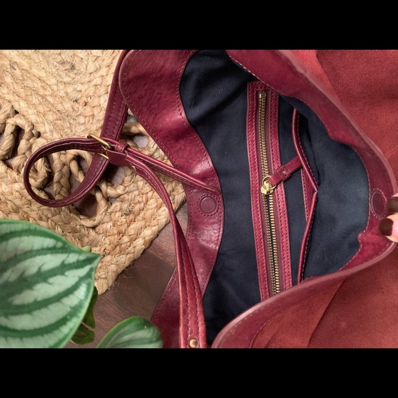Club Monaco berry coloured purse - Picture 3 of 5